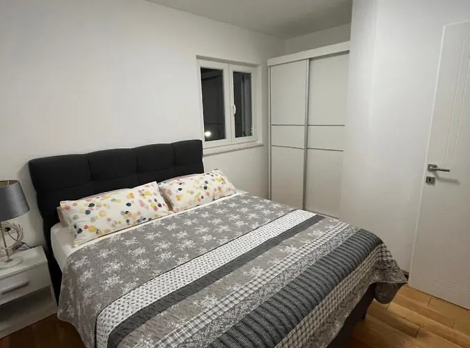 Flamingo Apartamento Makarska